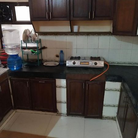 Mufis Homestay, Emerald Compound, New Palam Vihar-2 Gurgaon Ngoại thất bức ảnh