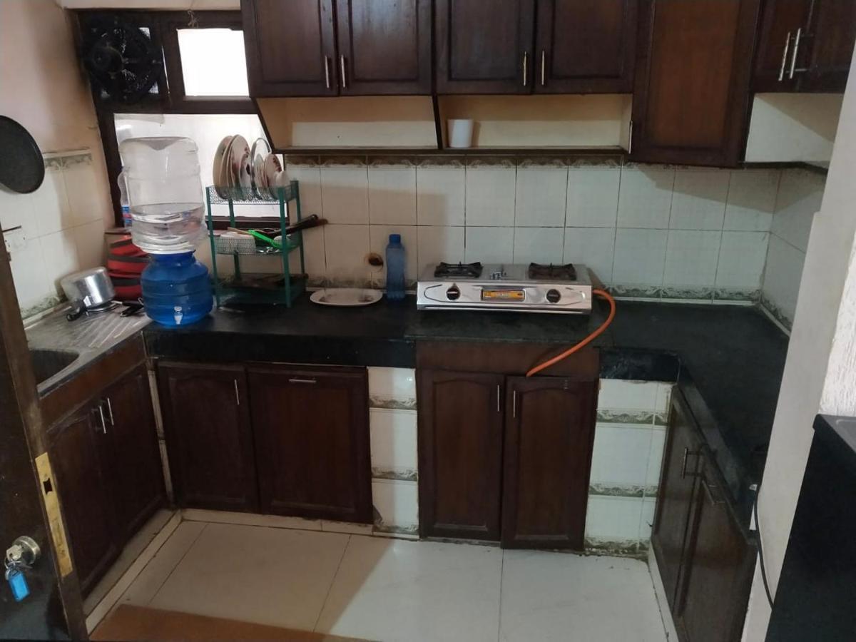 Mufis Homestay, Emerald Compound, New Palam Vihar-2 Gurgaon Ngoại thất bức ảnh