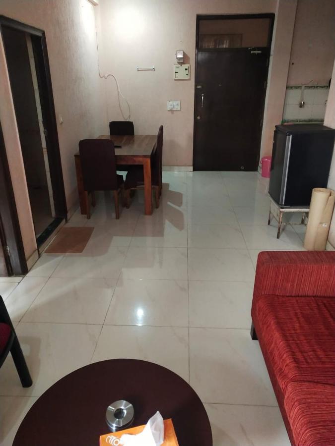 Mufis Homestay, Emerald Compound, New Palam Vihar-2 Gurgaon Ngoại thất bức ảnh