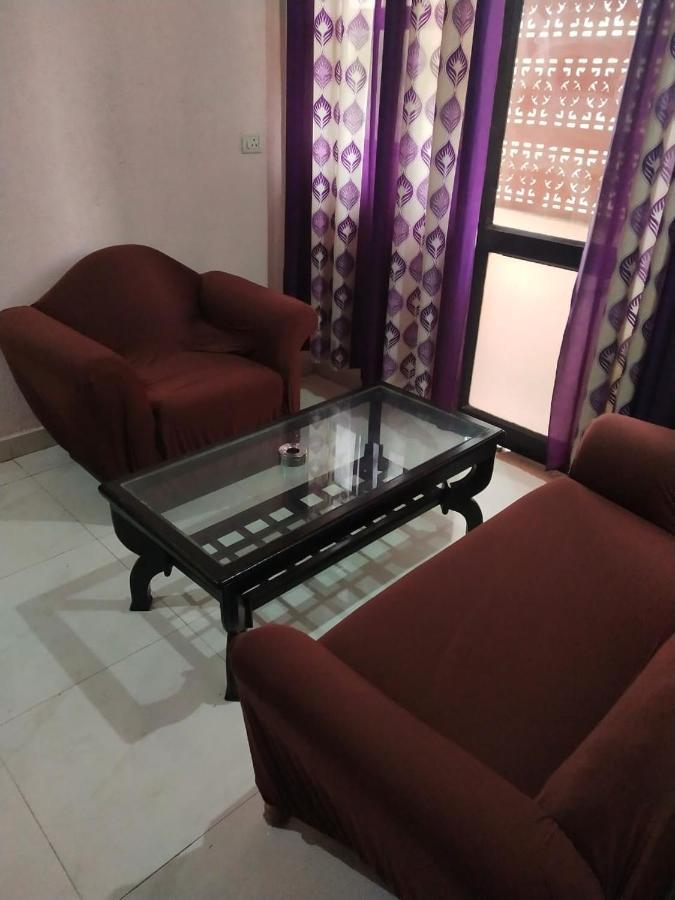 Mufis Homestay, Emerald Compound, New Palam Vihar-2 Gurgaon Ngoại thất bức ảnh