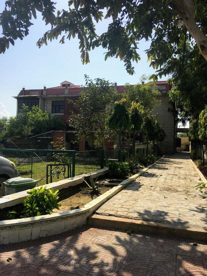 Mufis Homestay, Emerald Compound, New Palam Vihar-2 Gurgaon Ngoại thất bức ảnh